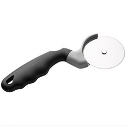 Pizzakutter i rustfritt stål med ergonomisk håndtak