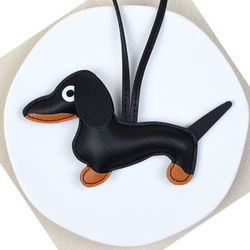 Mäyräkoira-avainnipun laukkuriipus Black