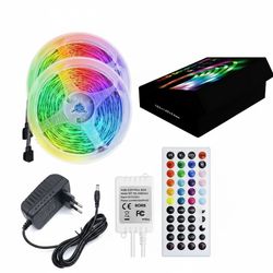 10M LED Strip Lights Kit med fjernkontroll og strømforsyning