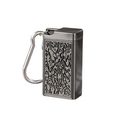 Avaimenperällä varustettu kannettava metallinen tuhkakuppi karabiinilukolla ulkokäyttöön Black