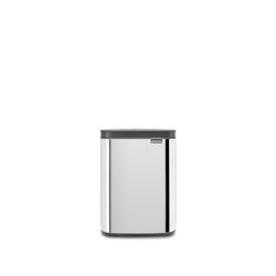 Brabantia - Cubo de basura Bo 4 L - Pequeño y elegante cubo de basura - Tapa de apertura fácil y cierre suave - Higiénico, ahorra espacio - Montaje en pared - Para baño o dormitorio - Acero Brillante