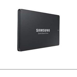 Samsung MZ7L3960HCJR-00A07 2.5" 960 GB SATA III TLC