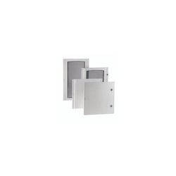 IDE Atlantic – Porte Armoire à encastrer iP40 120 modules occultant