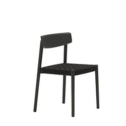 Andreu World Silla Smart apilable con asiento cinchado en color negro respaldo y estructura madera de haya color tinte negro, tacos plástico