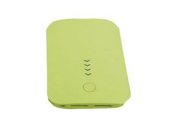 Batería Externa Portátil 8400 mAh Verde, Carga rápida, diseño Compacto, Ideal para Mantener Dispositivos móviles Siempre Cargados.