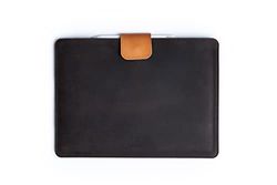 CITYSHEEP Sleeve for iPad Pro 12.9" Generation 6th/ 5th/ 4th/ 3rd 2018-2022 Models, Slim-Fit Carrying Case, Luxury Real Full Grain Leather, Padded iPad case, Merino Wool Felt, Loop For Apple Pencil.