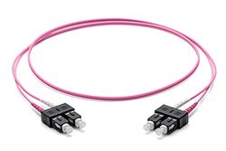 Corning Glasvezel patchkabel 2x 2,0 mm - Multimode Duplex: SC PC Duplex op SC PC Duplex, 10m (violet) - OM4