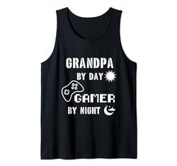 Funny Grandpa by day gamer by night Cool grandpa Camiseta sin Mangas