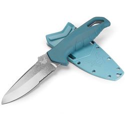 Benchmade Cuchillo Undercurrent Santoprene CPM-MagnaCut
