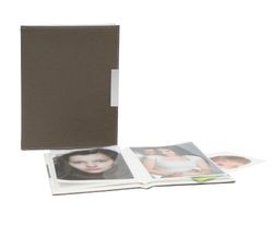 Deknudt Frames S65BP9-24-15.0X20.0 - Fotoalbum för 24 Foton, med Konstläder, 25 x 20 x 1,5 cm, Färg Tortora