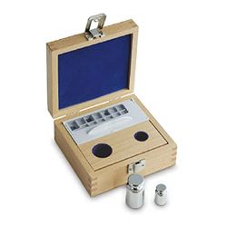 KERN KP-3399 - Estuche acolchado de madera para pesos (hasta 2 kg)