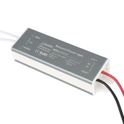 VoltShine Trasformatore a tenuta stagna - trasformatore da 15 W e 12 V, misura 2 x 3 x 10,5 cm, ideale per nastro LED, grado di protezione IP68
