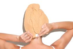 Muitomas, Salvietta Turbante per Capelli, Turbante Asciugacapelli Microfibra, Asciugamano per Capelli Donna, Colore Peach Fuzzy