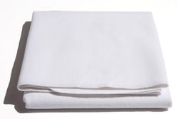 Alèse de lit imperméable et respirante en coton de la marque Motherhood – 120 x 65 cm avec élastiques de fixation