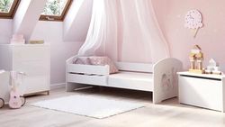 Dmora - Lit d'enfant Wroclaw, Couchette pour Chambre d'enfant, Ensemble de Chambre, Support de Matelas, 77x144 h56 cm, Blanc avec Licorne