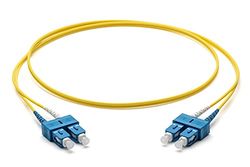 Corning Glasfiber patchkabel 2 x 2,0 mm – enkelläge duplex: SC UPC duplex, 1 m (gul) – SMF Ultra