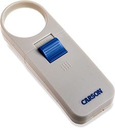 Lupa de Mano Carson con iluminación LED de 1,5» y 7 aumentos, Lupa aesférica portátil para aficiones, Arte, Manualidades, Ayuda a la Lectura, degeneración Macular, Baja visión (SV-70)