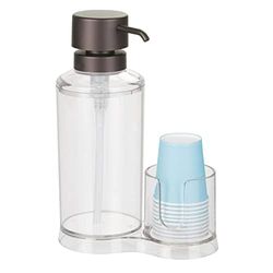 mDesign Dispenser a pompa trasparente per collutorio - Aiuto ideale per l'igiene orale - Portabicchieri integrato per bicchieri in cartone e plastica - Capacità massima di riempimento 581 ml