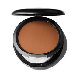 Fondotinta MAC Studio Fix Powder Plus, Colore NW55