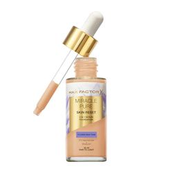 Max Factor Miracle Pure Skin Reset Serum Foundation 30-40 Fair to Light, 2-in-1 Serum Formula, Healthy Looking Skin, Medium Coverage, Satin Matte Finish, 2% Niacinamide, Dermatologically Tested