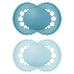 MAM Originele fopspeen in set van 2, tandvriendelijke babyfopspeen van duurzame en biologisch hernieuwbare materialen, speen van MAM SkinSoft siliconen, met fopspeenbox, 16+ maanden, blauw/lichtblauw