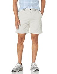 Amazon Essentials Short Entrejambe 18 cm Coupe Ajustée Homme, Argent, 33W