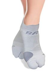 OrthoSleeve BR4 Bunion Relief Socks S Grey With Split Toe Design Helps Relieve Toe Friction, Anti Odour, Moisture Wicking Abilities