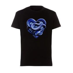Inter Le T-Shirt Amarti est Destin Allie qualité et Style pour Chaque Fan nerazzurro. Fabriqué en 100% Coton, Tailles Unisexe Adulte, Produit Officiel