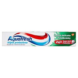 Aquafresh Dentifricio Tripla Protezione, Formula clinicamente testata 3 in 1 per tutta la famiglia, Protegge le Gengive, Rinforza lo Smalto e Rinfresca l'Alito, Gusto Menta Delicata, 75ml