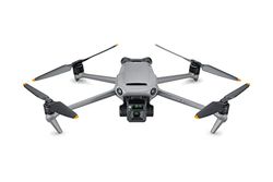 DJI Mavic 3 Fly More Combo - Drone en 4/3 CMOS Hasselblad-camera, 5.1K-video, omnidirectionele obstakeldetectie, 46 minuten vliegtijd, videotransmissie max. 15 km
