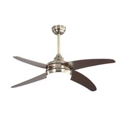 2 x E27 DC wc-ventilator in elegant leer/kersenhout, met 4 vleugels en 6 snelheden. Inclusief afstandsbediening en timer voor comfort en stijl in je kamer.