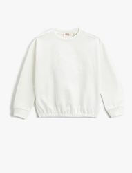 Koton Basic sweatshirt voor meisjes, geborduurd detail, ronde hals, katoen, Ecru (002), 6-7 Jaren