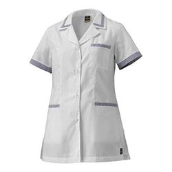Siggi Horeca 28CS0604/00-0001-L SIGGI – Casaca Silvia, con Tres Bolsillos. Tejido de poliéster 65% y algodón 35%, Variados. Peso 130 g/m². – Tamaño Variantes, Color Blanco Unisex
