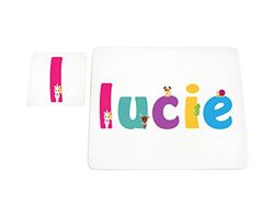 Little Helper Napperon avec Coaster Style Illustratif Coloré avec le Nom de Jeune Fille Lucie