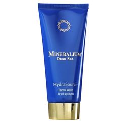 Mineralium - Green Tea Facial Cleansing Gel for All Skin Types - Gently Cleanses & Hydrates - Enriched with Aloe Vera & Dead Sea Minerals - Free from Silicones & Parabens - 100ml