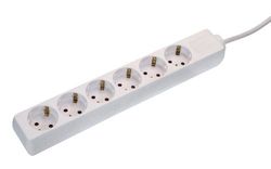 as - Schwabe 11611 Extensão de tomadas múltiplas de 6 vias com proteção de contacto aumentada, branco, 1,4 m H05VV-F 3G1,5, IP20 uso interno
