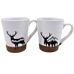 Dekohelden24, Tazas de café, Vino Caliente, Vasos de Ciervo de Loza en Color Juego de 2 Unidades, tamaño: L/B/H Aprox. 12 x 9 x 10 cm. Capacidad: 360 ml por Taza, Cerámica, Alce Negro/Blanco, 10 cm