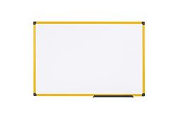 Bi-Office Lavagna Bianca Magnetica Ultrabrite, Superficie Magnetica Smaltata Per l'Utilizzo Intensivo Quotidiano, Robusta Lavagna Ad Alta Visibilità Con Cornice In Aluminio Giallo, 120 x 90 cm