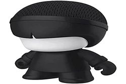 Xoopar – Mini ansluten bärbar Bluetooth-högtalare designad med miljövänliga material Xboy mini svart. Mini LED-upplyst bärbar högtalare – kraftfullt 360° ljud