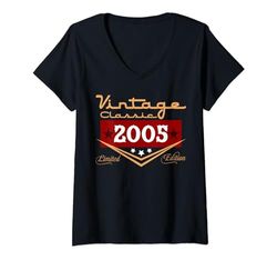 Mujer Decoraciones vintage de 19 cumpleaños vintage 2005 19 cumpleaños Camiseta Cuello V