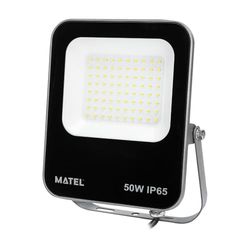 Brightium Proiettore LED 50 W, ideale per illuminare eventi all'aperto con la sua elevata potenza e luminosità. Goditi immagini chiare e colori vivaci. Fai brillare i tuoi incontri!