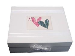 Witte katoenen kaarten "18" verjaardagsherinneringen, Love Hearts Ontwerp Grote Keepsake Box (SSHA18X)