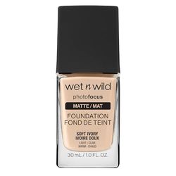 Wet n Wild - Photo Focus Foundation MATTE - Base com fórmula avançada, pele e maquilhagem sempre impecáveis para a câmara e sem brilhos brancos, fórmula matadora - vegan, soft ivory - 1 unidade
