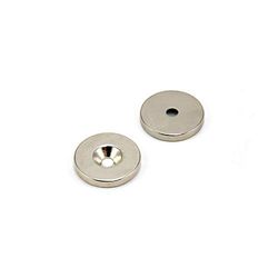 20 mm dia x 3 mm tjock x 3,6 mm C/s hål N42 neodymmagnet – 4,5 kg drag(söder) (förpackning med 2)