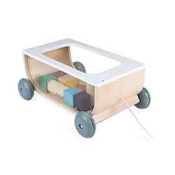 Janod - Chariot de Cubes Sweet Cocoon - Jouet d'Eveil 2 en 1, Chariot de Marche en Bois à Tirer + Jeu d'Empilement avec 17 Cubes en bois - Peinture à l'Eau - A Partir de 12 mois, J04407