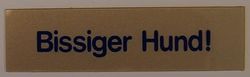 Bissiger Hund Word Sign