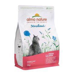 Almo Nature Holistic Sterilised con Carne Fresca - Cibo secco completo per gatti adulti con Salmone Fresco. Sacchetto da 2 Kg