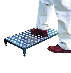 Półwysoki stopień (z metalu, rozmiar standardowy, szerokość 41 cm)