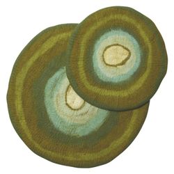 Dharma Dog Karma Cat, Comfortable Agate Mat for Dogs and Cats, Comfortable and Durable, Ideal for Indoors, Agate, Colour Green – M 66 x 66 cm