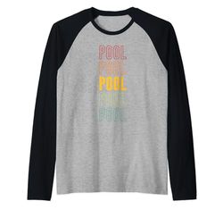 Orgullo en la piscina, Pis Camiseta Manga Raglan